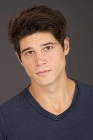 Ảnh diễn viên Trent Garrett